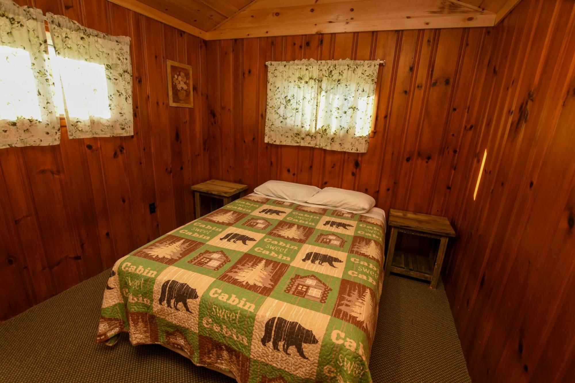 Lake George Diamond Cove Cottages, Cabins, & Hotel Εξωτερικό φωτογραφία
