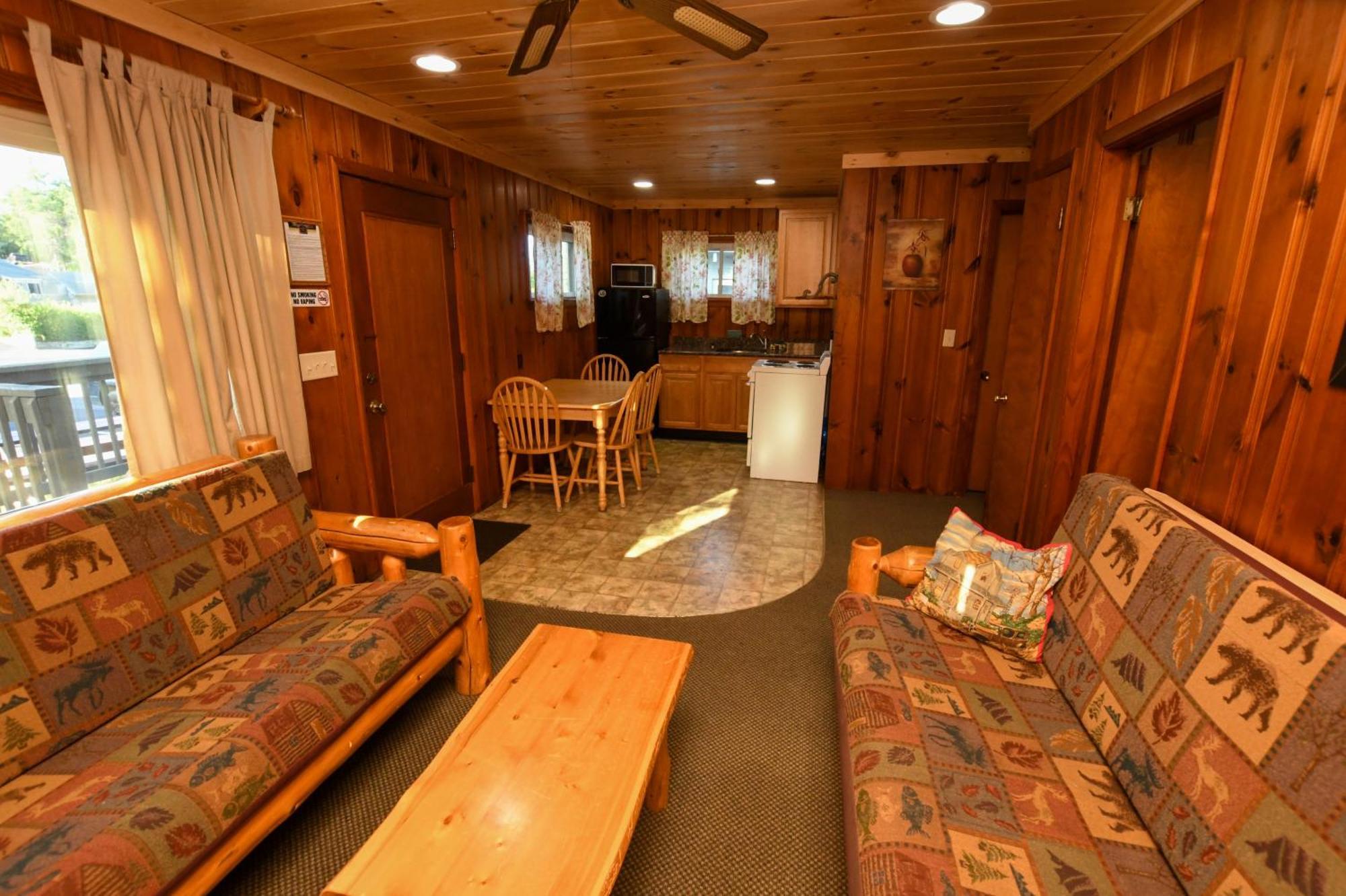Lake George Diamond Cove Cottages, Cabins, & Hotel Εξωτερικό φωτογραφία